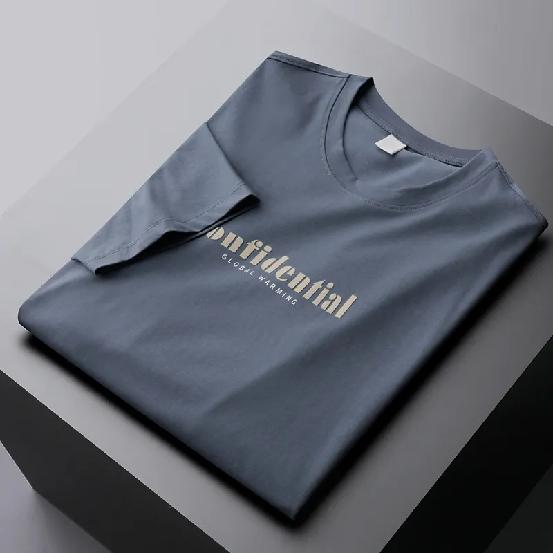 WEGE wege wege.ae wege.store shop e-commerce store online shopping UAE clothing store in UAE fashion sale today متجر اونلاين للتسوق للألبسة ويجي متجر ويجي ويجي امارات crew neck
