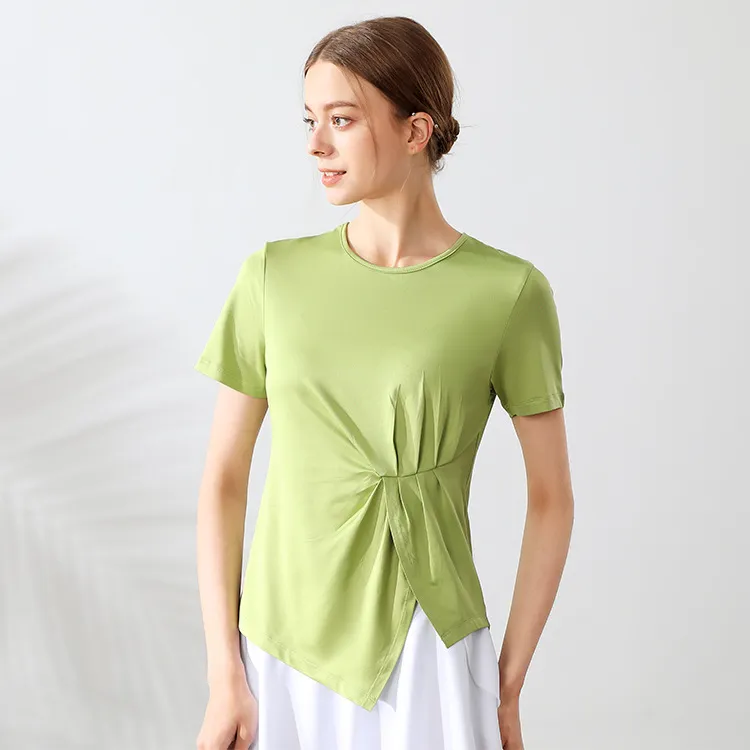 WEGE wege wege.ae wege.store shop e-commerce store online shopping UAE clothing store in UAE fashion sale today متجر اونلاين للتسوق للألبسة ويجي متجر ويجي ويجي امارات tops sport